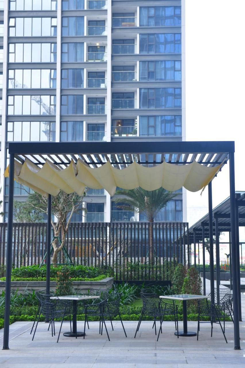 Hi-Home Suites - Vinhomes Metropolis ฮานอย ภายนอก รูปภาพ