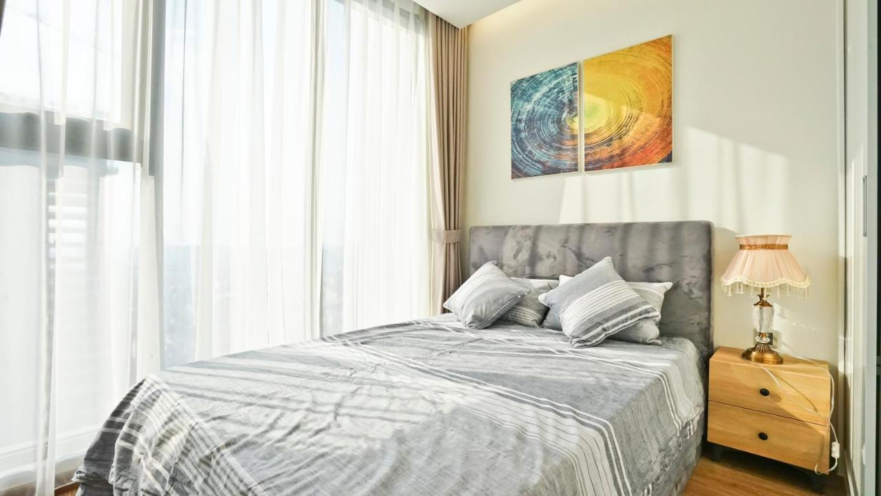 Hi-Home Suites - Vinhomes Metropolis ฮานอย ภายนอก รูปภาพ